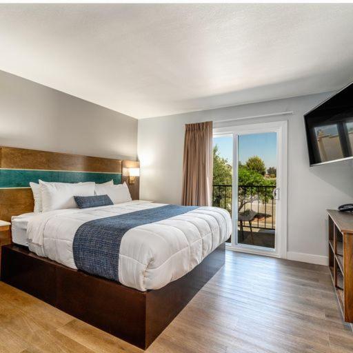 Mainstay Suites Moreno Valley Near March Air Reserve Base Екстер'єр фото
