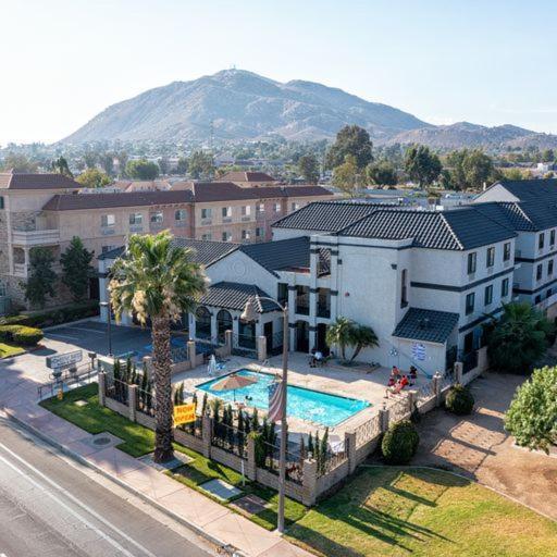 Mainstay Suites Moreno Valley Near March Air Reserve Base Екстер'єр фото